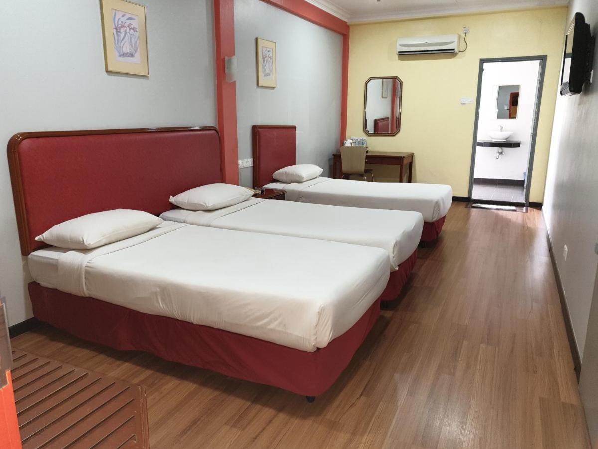 Classic Boutique Hotel Kuantan Esterno foto
