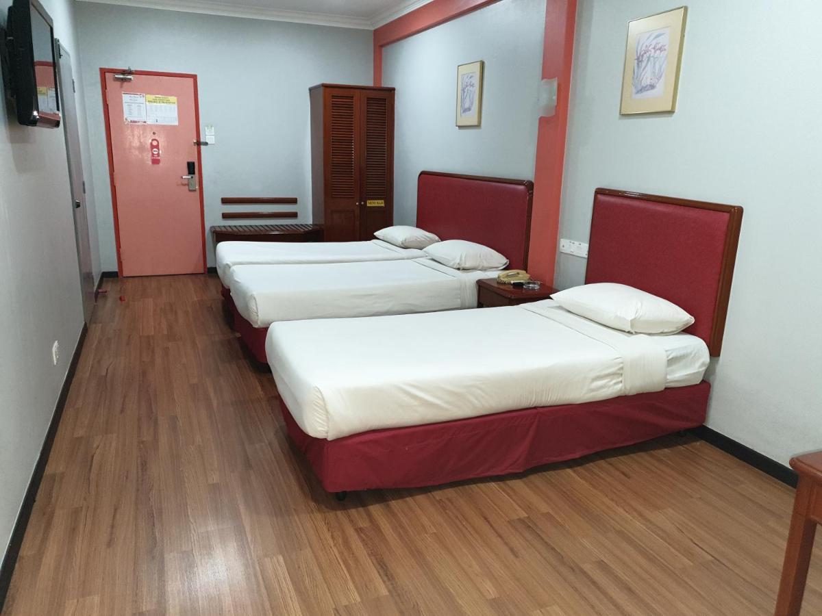 Classic Boutique Hotel Kuantan Esterno foto