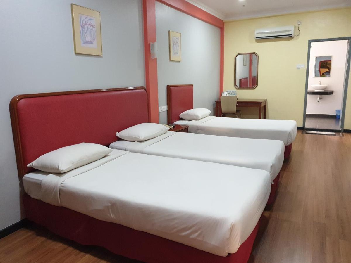 Classic Boutique Hotel Kuantan Esterno foto